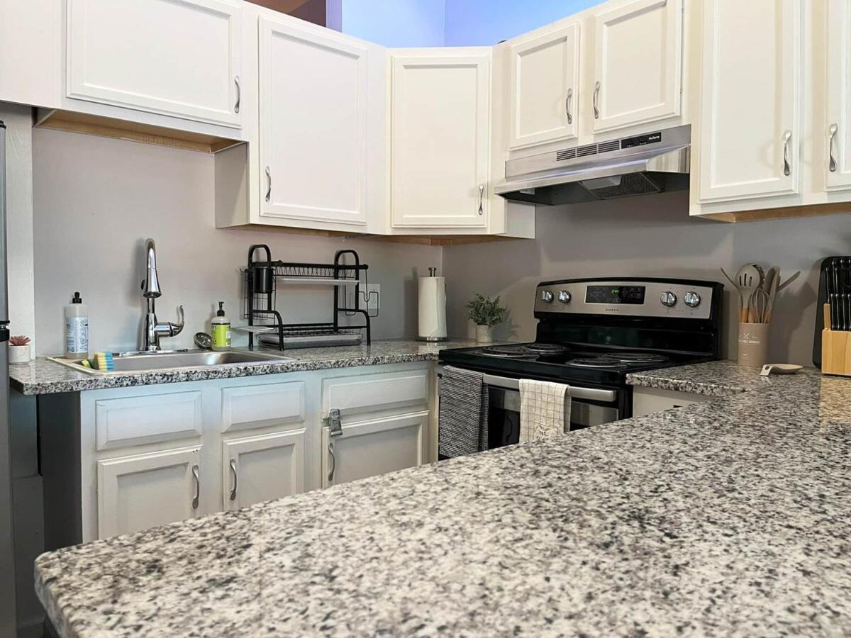 Downtown Cleveland -Modern First Floor Unit Apartment ภายนอก รูปภาพ